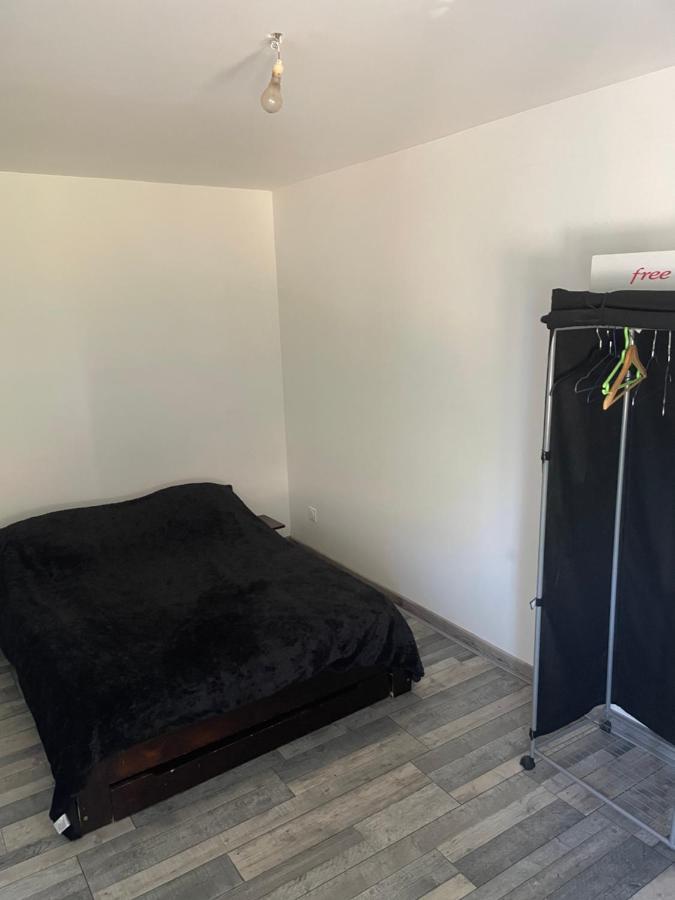 Appartement Rdc Calme En Hyper Centre-Ville 디고앵 외부 사진
